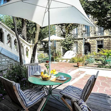 & Espace Bien-etre La Maison Du Lierre 3* Биарриц