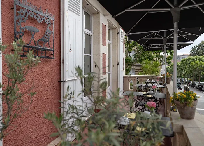 La Maison Du Lierre Hotel 3*