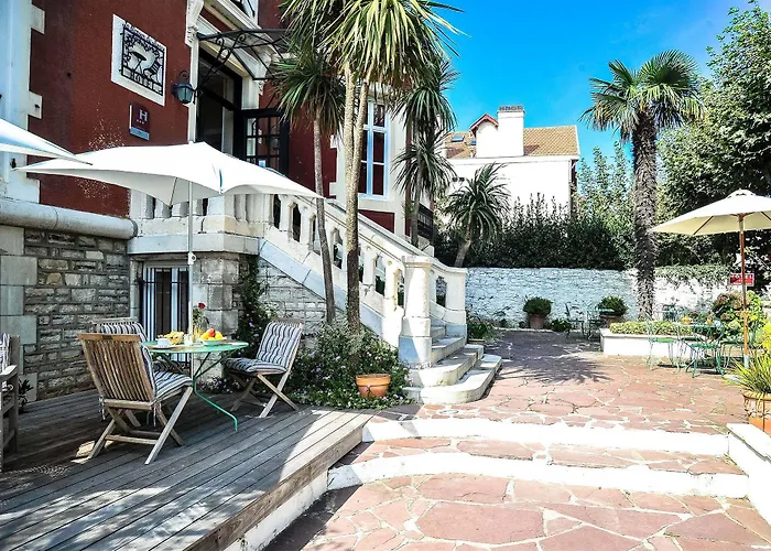 Hotel La Maison Du Lierre 3*