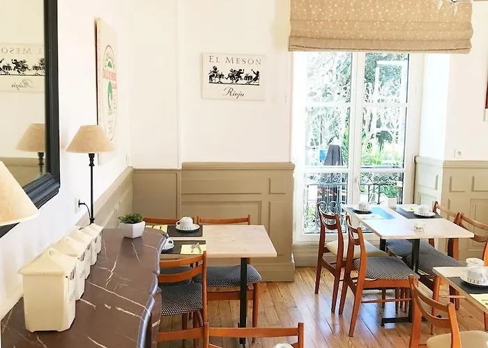 La Maison Du Lierre Hotel