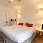 Hotel Hôtel&espace Bien-être La Maison Du Lierre Biarriz